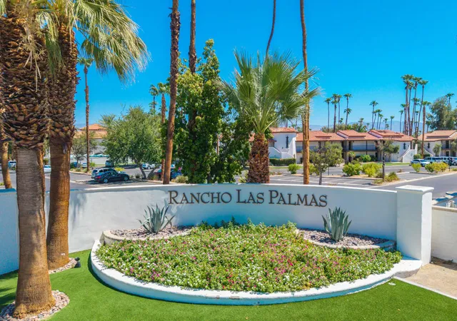 Photo 3 of Sale Pending at 52 Avenida Las Palmas, Rancho Mirage, CA 92270 | MLS# 219151816DA | Listing updated on 2026-10-02