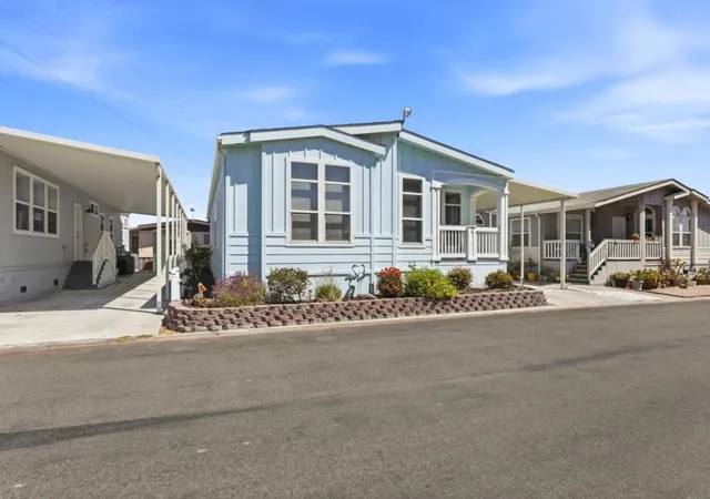 Photo 2 of Manufactured home for sale at 2052 Gold St #3, Alviso, CA 95002 | MLS# ML82058580 | Listing updated on 2026-10-05
