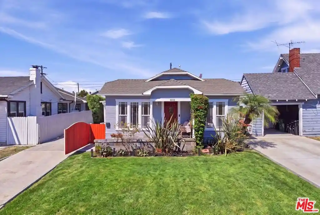 Photo 1 of Single family home for sale at 5345 S Victoria Ave, Los Angeles, CA 90043 | MLS# 26875975 | Listing updated on 2026-10-30