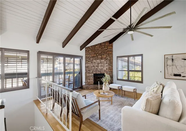 Photo 3 of Townhouse for sale at 2108 Vanderbilt #E, Redondo Beach, CA 90278 | MLS# SB26183259 | Listing updated on 2026-10-12