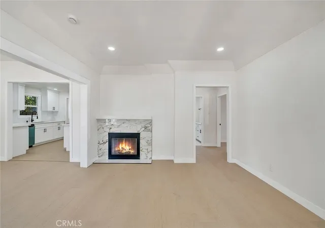 Photo 2 of Sale Pending at 1020 W 70th St, Los Angeles, CA 90044 | MLS# WS26179155 | Listing updated on 2026-10-06