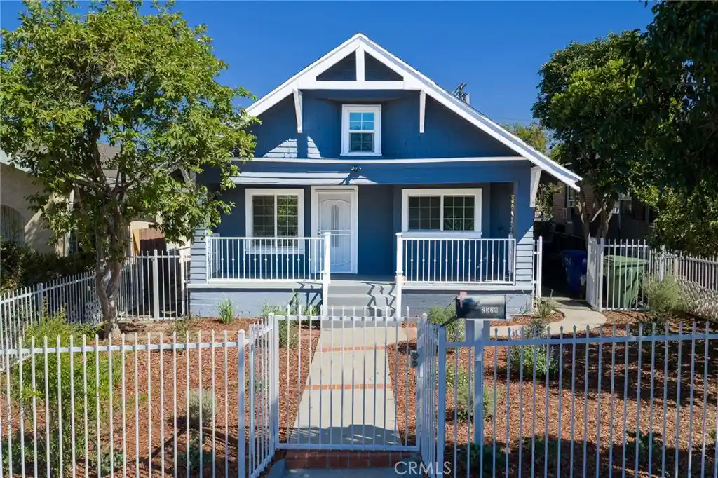 Photo 1 of Sale Pending at 2627 Pomeroy Ave, Los Angeles, CA 90033 | MLS# CV26185493 | Listing updated on 2026-10-20