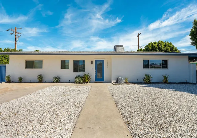 Photo 2 of Single family home for sale at 3772 E Camino Parocela, Palm Springs, CA 92264 | MLS# 219151821DA | Listing updated on 2026-10-02