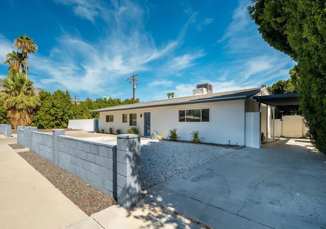 Photo 3 of Single family home for sale at 3772 E Camino Parocela, Palm Springs, CA 92264 | MLS# 219151821DA | Listing updated on 2026-10-02
