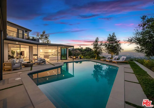 Photo 2 of Sale Pending at 8545 Charl Ln, Los Angeles, CA 90046 | MLS# 26876761 | Listing updated on 2026-10-08