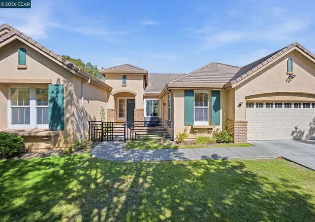 Photo 1 of Single family home for sale at 2420 Rushcreek Pl, Vallejo, CA 94591 | MLS# 41146070 | Listing updated on 2026-09-22