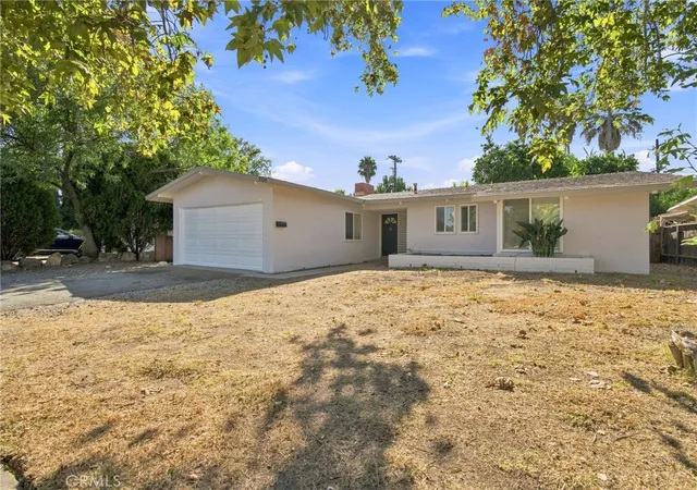 Photo 2 of Sale Pending at 7735 Zelzah Ave, Reseda, CA 91335 | MLS# OC26172873 | Listing updated on 2026-09-20
