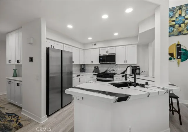 Photo 2 of Townhouse for sale at 27916 Via Del Agua, Laguna Niguel, CA 92677 | MLS# OC26180809 | Listing updated on 2026-09-13