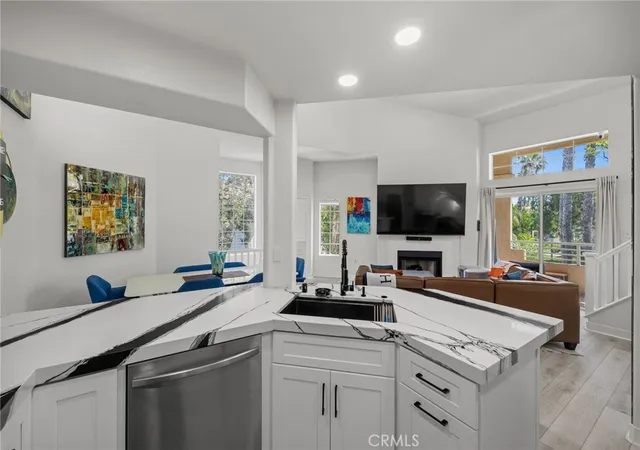 Photo 3 of Townhouse for sale at 27916 Via Del Agua, Laguna Niguel, CA 92677 | MLS# OC26180809 | Listing updated on 2026-09-13