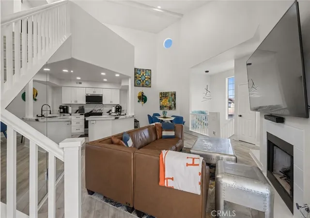 Photo 4 of Townhouse for sale at 27916 Via Del Agua, Laguna Niguel, CA 92677 | MLS# OC26180809 | Listing updated on 2026-09-13