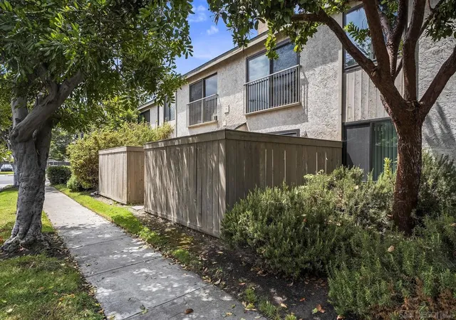 Photo 3 of Condo for sale at 2388 Grand, San Diego, CA 92109 | MLS# 260020787SD | Listing updated on 2026-09-28