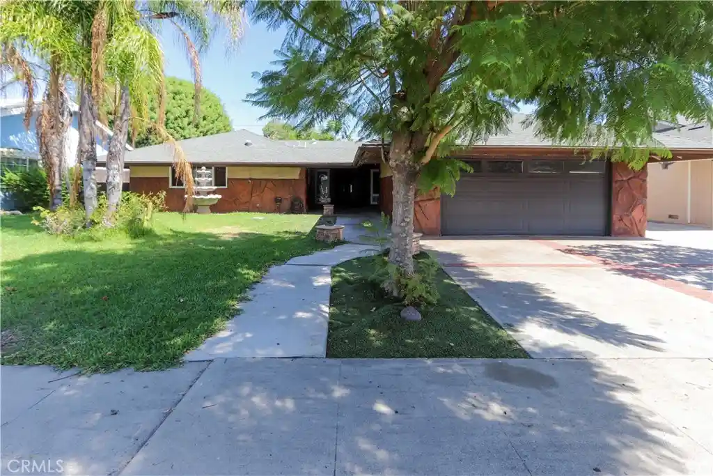 Photo 1 of Sale Pending at 225 N Malena Dr, Orange, CA 92869 | MLS# PW26186058 | Listing updated on 2026-10-23
