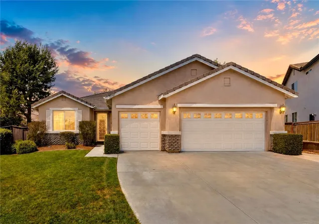 Photo 1 of Sale Pending at 35503 Parkwood Ct, Wildomar, CA 92595 | MLS# SW26185057 | Listing updated on 2026-10-09