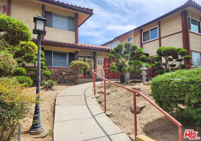 Photo 1 of Condo for sale at 540 Evergreen St #17, Inglewood, CA 90302 | MLS# 26876767 | Listing updated on 2026-09-02