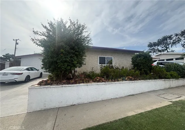 Photo 1 of Single family home for sale at 821 S Euclid, La Habra, CA 90631 | MLS# DW26182132 | Listing updated on 2026-10-27