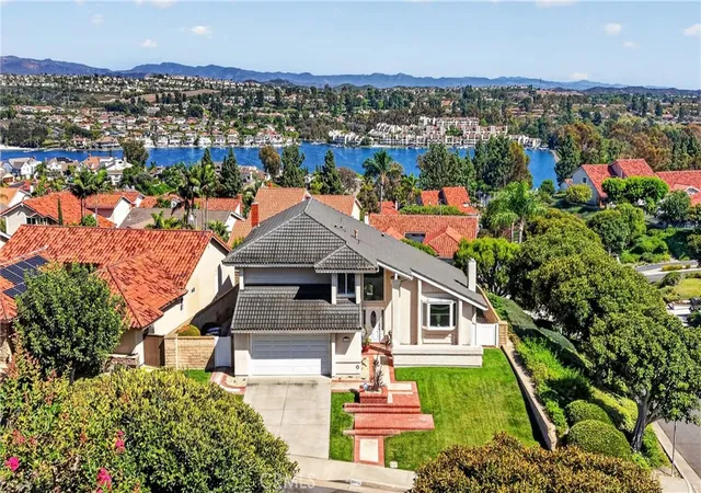 Photo 2 of Single family home for sale at 22852 Buendia, Mission Viejo, CA 92691 | MLS# OC26185062 | Listing updated on 2026-10-28