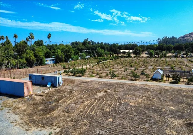 Land for sale at 2523 Jefferson St, Riverside, CA 92504 | MLS# CV26186005