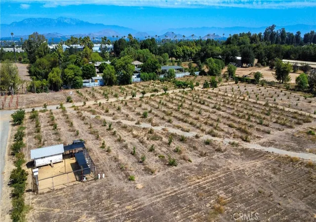 Photo 2 of Land for sale at 2523 Jefferson St, Riverside, CA 92504 | MLS# CV26186005 | Listing updated on 2026-09-23