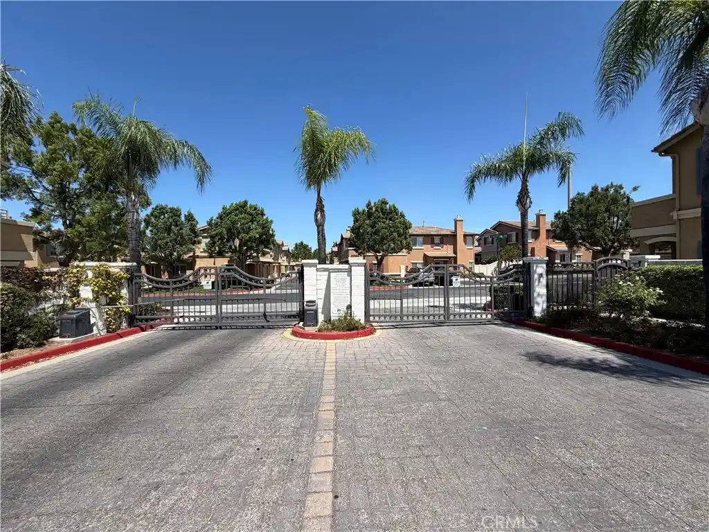 Listing Photo 55 - Condo for sale in 33551 Winston Wy located at 33551 Winston Wy, Temecula, CA 92592 - Unit 33551 Winston Wy
