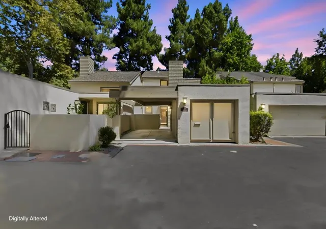 Photo 3 of Sale Pending at 1713 Sandy Creek Ln, San Jose, CA 95125 | MLS# ML82058922 | Listing updated on 2026-10-08
