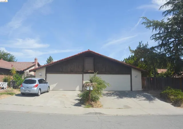 Photo 1 of Sale Pending at 2522 Cathy Ct, Antioch, CA 94509 | MLS# 41146100 | Listing updated on 2026-10-09