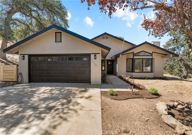 Photo 1 of Single family home for sale at 22381 William Tell Trail, Tehachapi, CA 93561 | MLS# SR26186220 | Listing updated on 2026-09-13