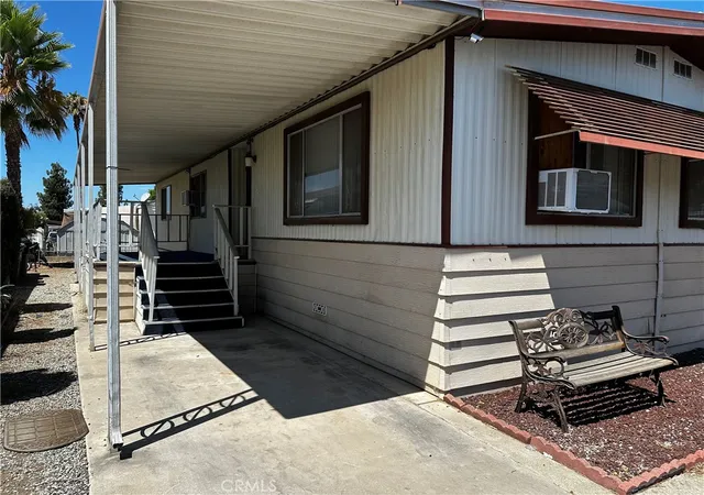 Photo 1 of Manufactured home for sale at 1455 S State St #289, Hemet, CA 92543 | MLS# PW26186157 | Listing updated on 2026-09-01