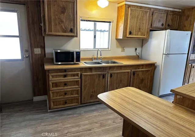 Photo 3 of Manufactured home for sale at 1455 S State St #289, Hemet, CA 92543 | MLS# PW26186157 | Listing updated on 2026-09-01