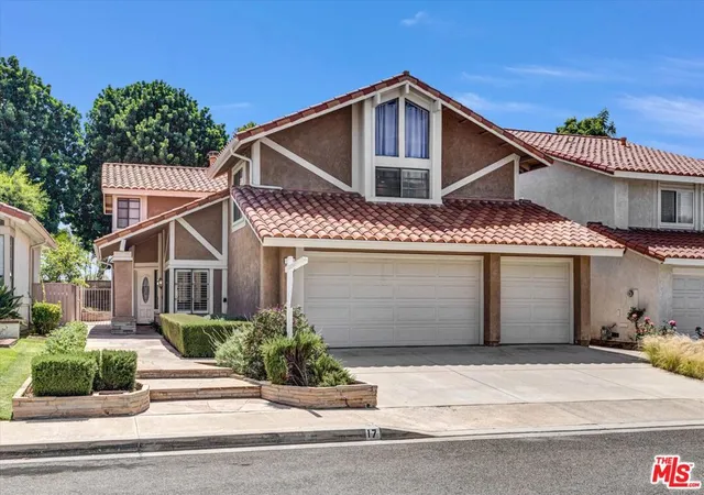 Photo 1 of Sale Pending at 17 Castillo, Irvine, CA 92620 | MLS# 26876411 | Listing updated on 2026-10-27