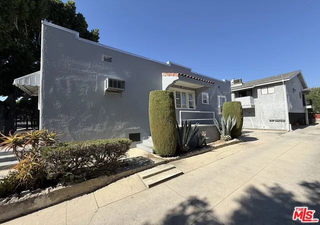 Photo 2 of Multi family home for sale at 4254 Verdugo Rd, Los Angeles, CA 90065 | MLS# 26876983 | Listing updated on 2026-10-01