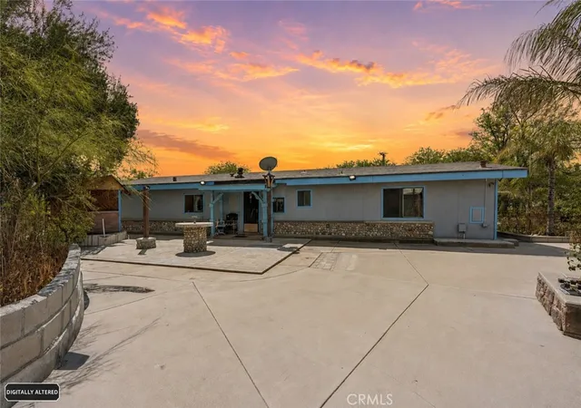Photo 2 of Manufactured home for sale at 18455 Pequena Entrada, Perris, CA 92570 | MLS# SW26186366 | Listing updated on 2026-10-03