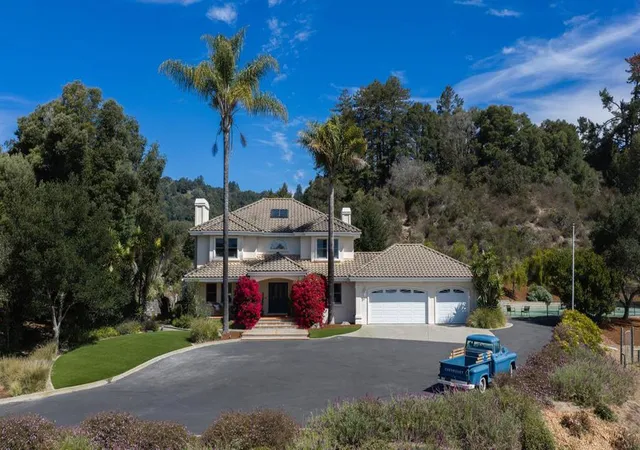 Photo 3 of Single family home for sale at 760 Del Valle, Aptos, CA 95003 | MLS# ML82058960 | Listing updated on 2026-09-28