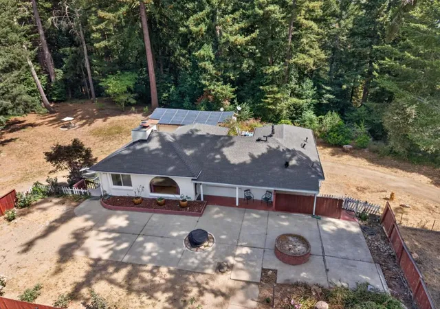 Photo 3 of Single family home for sale at 23889 Summit Rd, Los Gatos, CA 95033 | MLS# ML82057216 | Listing updated on 2026-09-24