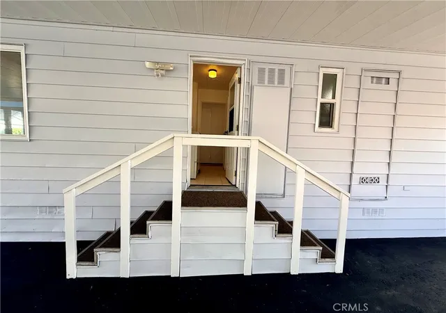 Photo 4 of Manufactured home for sale at 3050 W Ball Rd #155, Anaheim, CA 92804 | MLS# PW26186574 | Listing updated on 2026-09-09