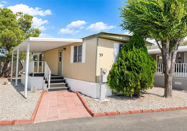 Manufactured home for sale at 22601 Bear Valley Rd #35, Apple Valley, CA 92308 | MLS# HD26186367