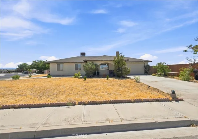 Photo 3 of Single family home for sale at 16226 Brookfield, Victorville, CA 92394 | MLS# CV26186640 | Listing updated on 2026-09-19