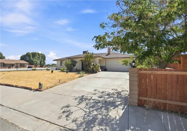 Photo 3 of Single family home for sale at 16226 Brookfield, Victorville, CA 92394 | MLS# CV26186640 | Listing updated on 2026-09-19