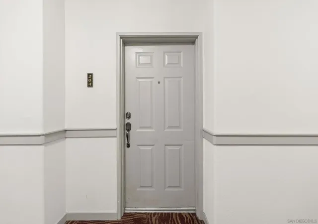 Photo 3 of Condo for sale at 9263 Regents Rd #B204, La Jolla, CA 92037 | MLS# 260020828SD | Listing updated on 2026-09-27