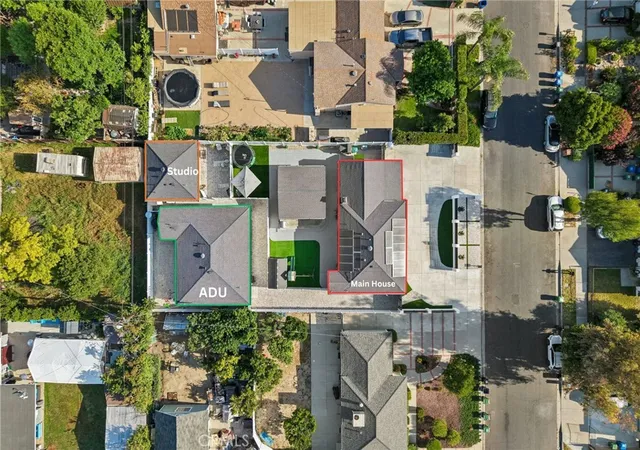 Photo 2 of Single family home for sale at 8434 Oakdale Ave, Winnetka, CA 91306 | MLS# SR26185359 | Listing updated on 2026-10-05