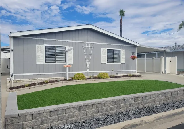 Photo 2 of Manufactured home for sale at 38070 Via La Colina, Murrieta, CA 92563 | MLS# SW26186649 | Listing updated on 2026-10-09