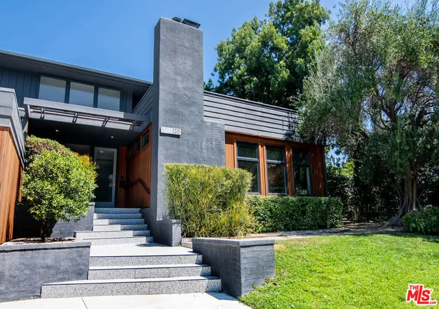 Photo 3 of Single family home for sale at 135 Club Rd, Pasadena, CA 91105 | MLS# 26876589 | Listing updated on 2026-09-21