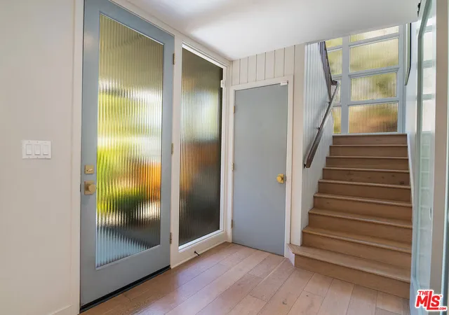Photo 3 of Single family home for sale at 135 Club Rd, Pasadena, CA 91105 | MLS# 26876589 | Listing updated on 2026-09-21