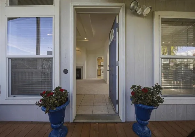 Photo 4 of Manufactured home for sale at Felt #101, Santa Cruz, CA 95062 | MLS# ML82058994 | Listing updated on 2026-10-09