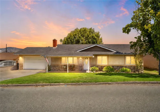 Photo 1 of Sale Pending at 20146 Winton St, Corona, CA 92881 | MLS# SW26184999 | Listing updated on 2026-10-07