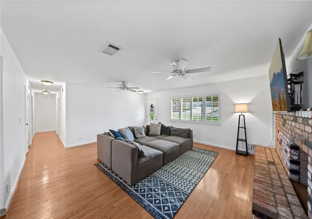Photo 3 of Sale Pending at 20146 Winton St, Corona, CA 92881 | MLS# SW26184999 | Listing updated on 2026-10-07