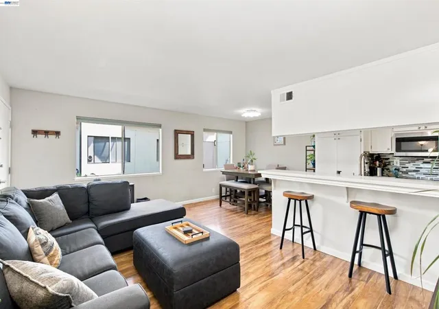 Photo 4 of Condo for sale at 4747 Capay Dr #2, San Jose, CA 95118 | MLS# 41146154 | Listing updated on 2026-09-01