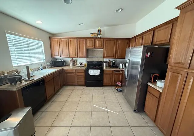 Photo 2 of Single family home for sale at 1303 Bering Blvd, Thermal, CA 92274 | MLS# 219151851DA | Listing updated on 2026-09-13