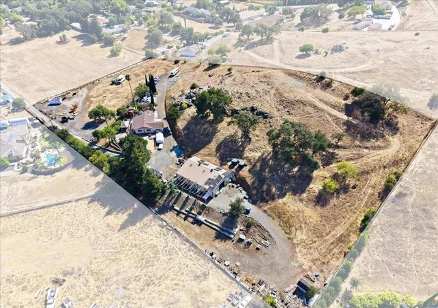 Photo 3 of Single family home for sale at 16155 De Witt, Morgan Hill, CA 95037 | MLS# ML82059009 | Listing updated on 2026-10-06