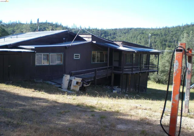 Photo 2 of Single family home for sale at 17242 Philadelphia Rd, Twain Harte, CA 95383 | MLS# 20241319 | Listing updated on 2026-09-23
