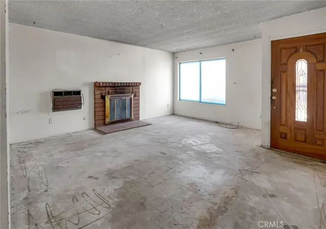 Photo 4 of Sale Pending at 9704 Mines Ave, Pico Rivera, CA 90660 | MLS# DW26186981 | Listing updated on 2026-09-19